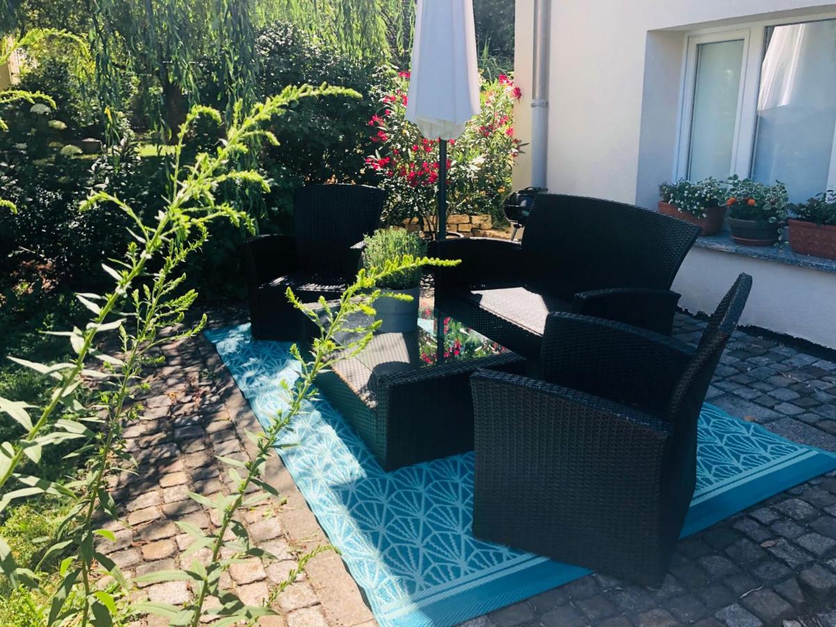 Neu Eingerichtetes Apartment #1 Mit Wlan !Sauna & Hot Tub Zubuchbar! Зенфтенберг Экстерьер фото