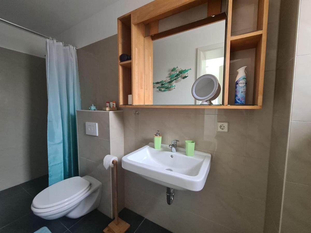 Neu Eingerichtetes Apartment #1 Mit Wlan !Sauna & Hot Tub Zubuchbar! Зенфтенберг Экстерьер фото